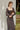Langärmliges, quadratisches Ausschnitt-Spitzenkleid im französischen Luxusstil