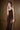 Französisches Luxus-Abendkleid – Samtkleid in Latte mit Spaghettiträgern